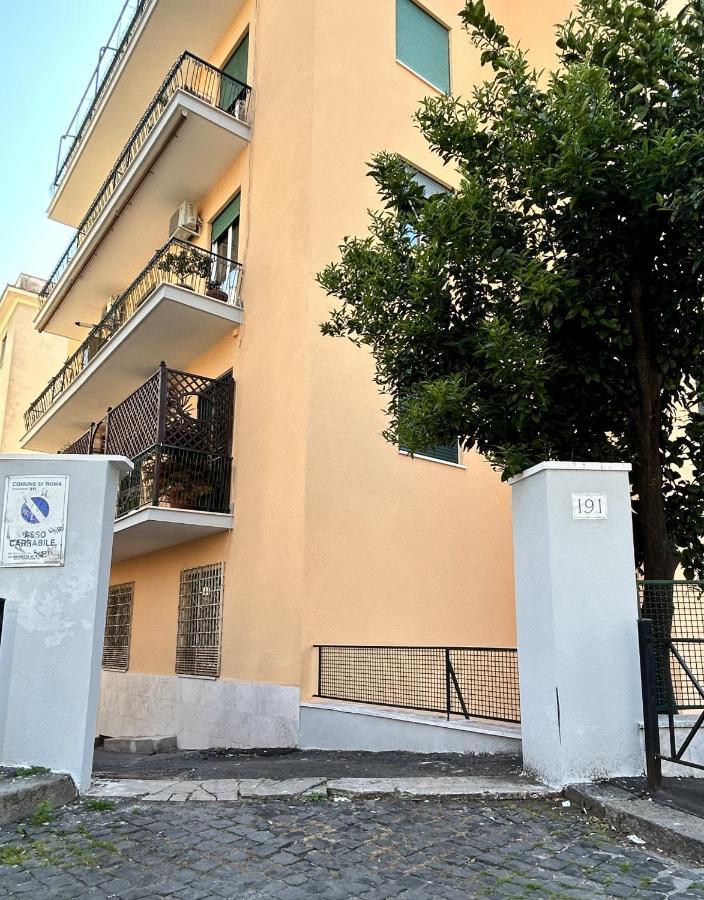Apartmán Icona Loft Gianicolense Řím Exteriér fotografie